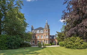 Stunning Home In Luneray With Wifi